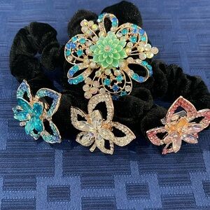 Hair scrunchies.